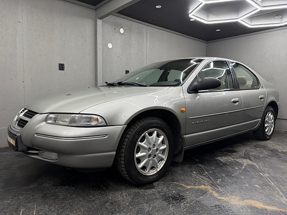Chrysler Stratus 3 of 30