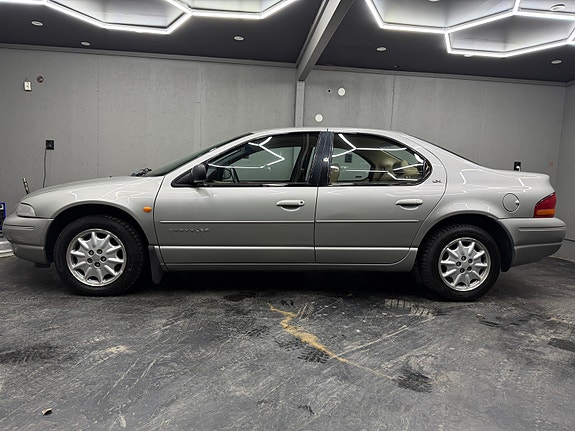 Chrysler Stratus 6 of 30