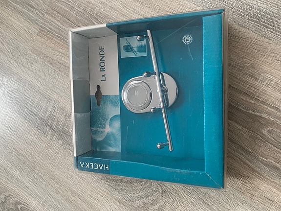 Product image 9 of 9