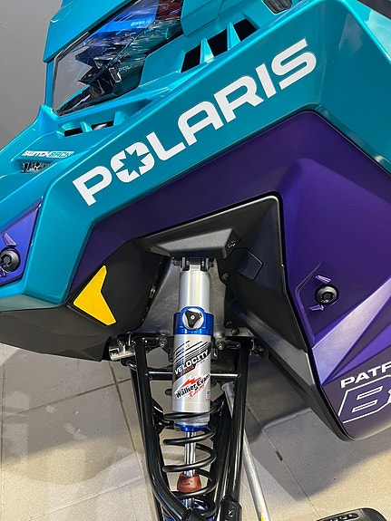 Polaris 850 Switchback Assault Boost 3 of 9