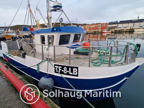 M/S AUSTBRIS - LK9305 inkl. Torsk, hyse og sei, N62° N, 8-9m, Region nord