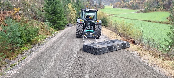 REPSTAD SLODDEN T320 10 of 13