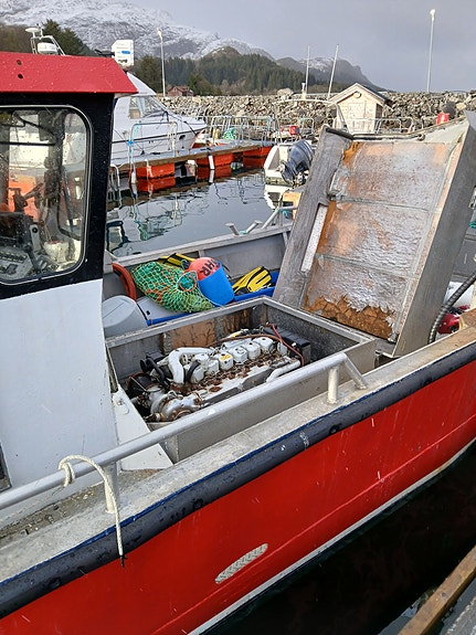 Fishing boat, 7,99, Good price - urgent sale ! 10 of 13