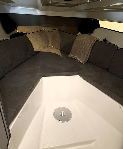 Beneteau Flyer 8 SunDeck – Se den på vår messe på Vollen Marina 5.-6. september 22 of 30