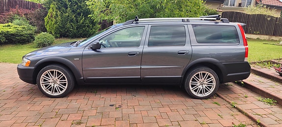 Volvo XC70 5 of 30