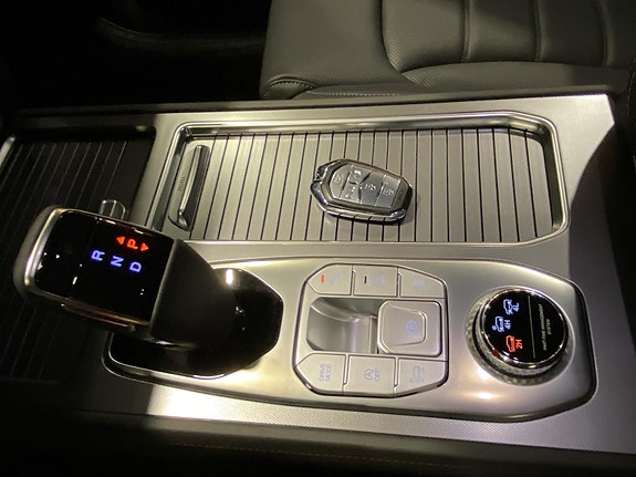 KGM Rexton 19 of 26