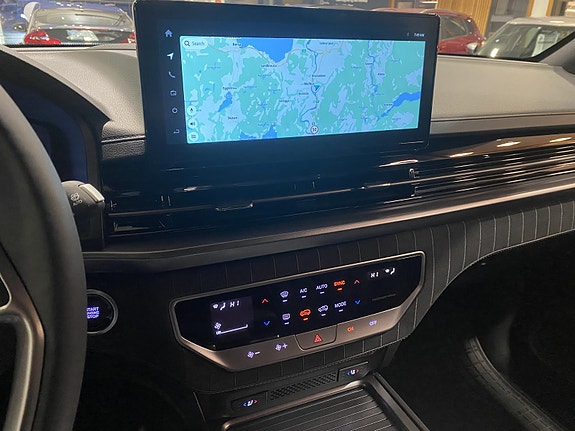 KGM Rexton 12 of 26
