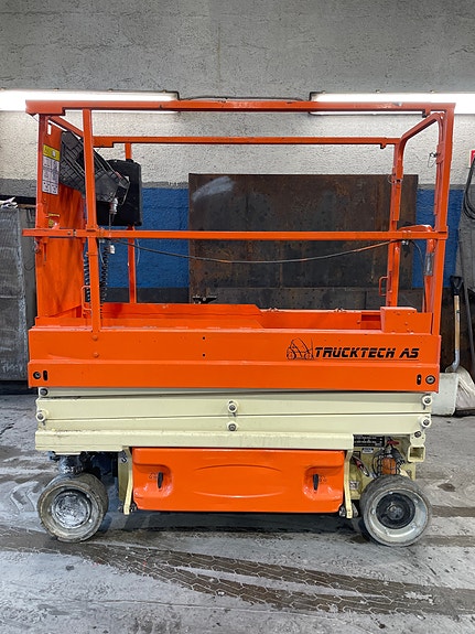 JLG 1930 ES 2 of 8