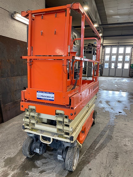 JLG 1930 ES 4 of 8