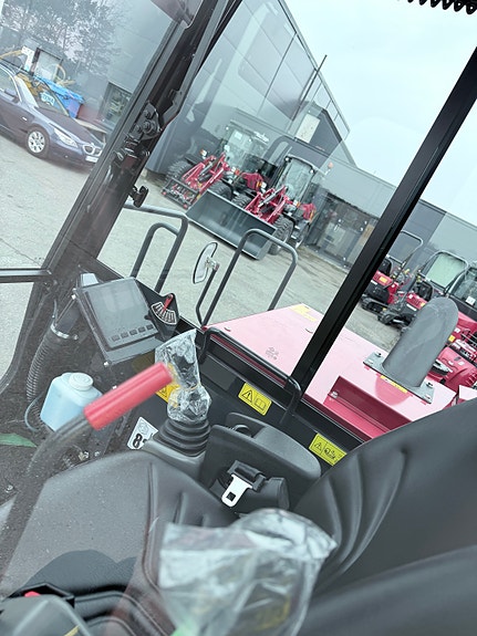 Yanmar C50R-5B TV 27 of 30