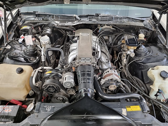 Chevrolet Camaro 23 of 26