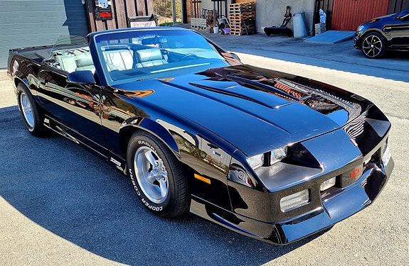 Chevrolet Camaro 13 of 26
