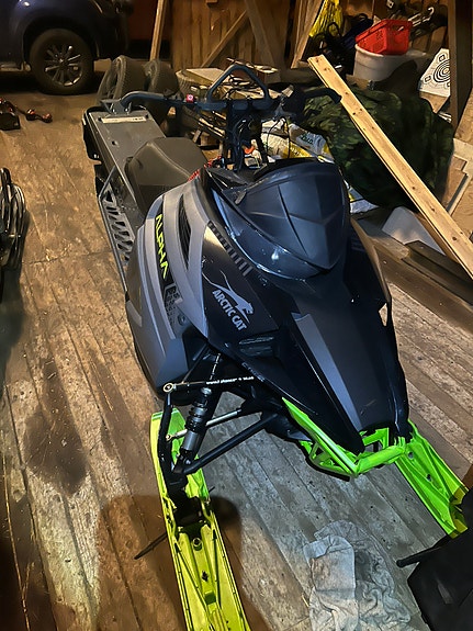 Arctic-cat 2 of 4