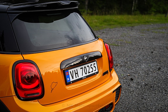 MINI Cooper S 30 of 30
