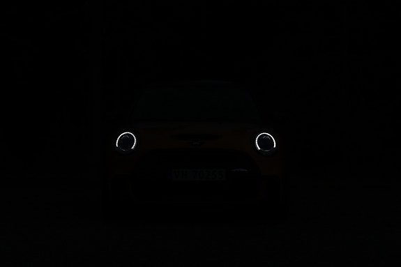 MINI Cooper S 12 of 30