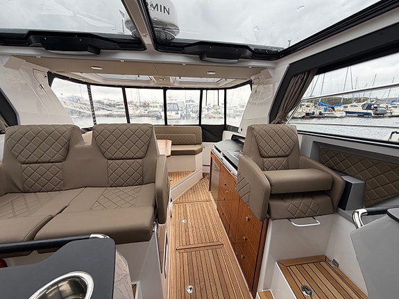 Aquador 300 HT | D4 320HK | Humphree | Høstpris 14 of 30