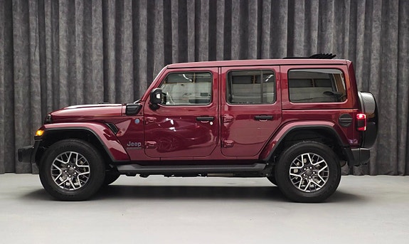 Jeep Wrangler 12 of 24