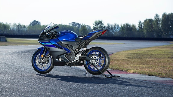 Yamaha R125 17 of 22