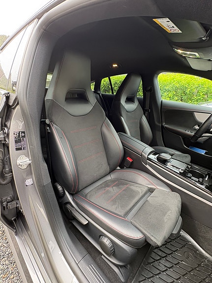 Mercedes-Benz CLA250 e 13 of 19