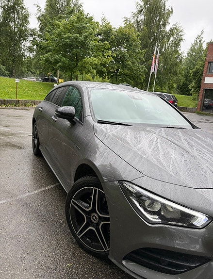 Mercedes-Benz CLA250 e 4 of 19