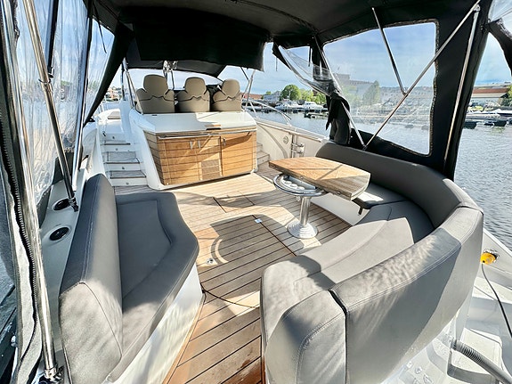 Sessa Key Largo 36 m/Yamaha 350x3 - Se video 17 of 30