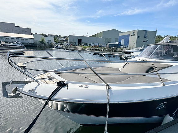Sessa Key Largo 36 m/Yamaha 350x3 - Se video 18 of 30