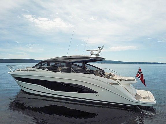 Princess V55, topp utstyrt, AC, levert ny i Norge 5 of 30