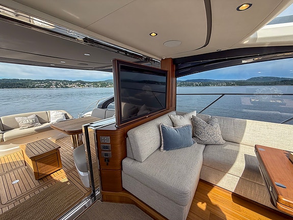 Princess V55, topp utstyrt, AC, levert ny i Norge 19 of 30