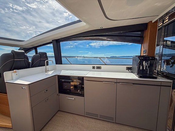 Princess V55, topp utstyrt, AC, levert ny i Norge 22 of 30