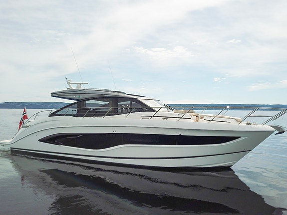 Princess V55, topp utstyrt, AC, levert ny i Norge 2 of 30
