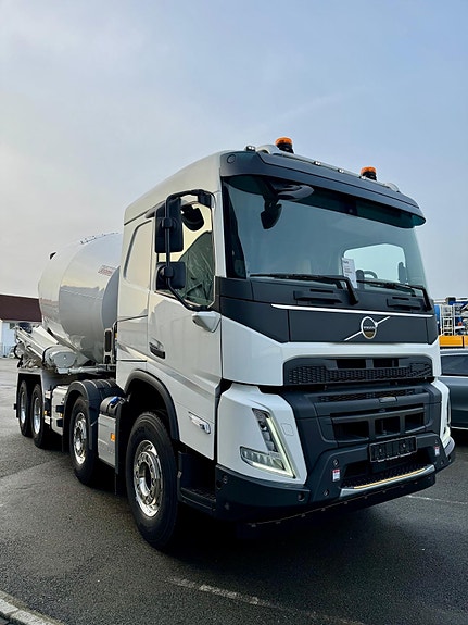 Volvo FMX460 3 of 5
