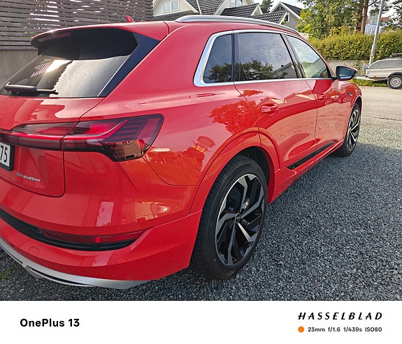 Audi e-tron 6 of 20