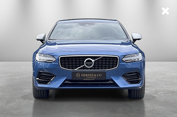 Volvo S90 4 of 5