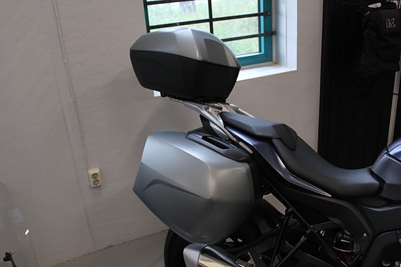 BMW 1000XR 9 of 16