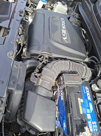 Hyundai ix35 8 of 14