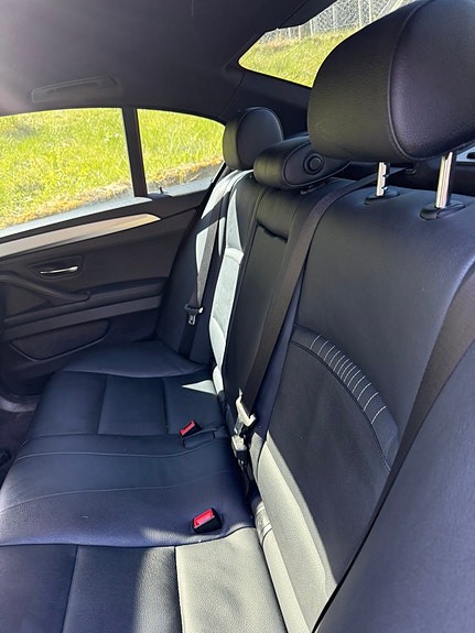 BMW 535i 16 of 20