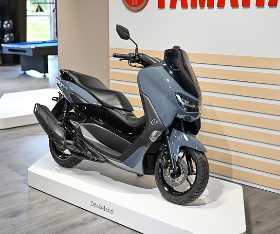 Yamaha Nmax 125 2 of 6