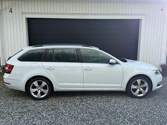 Skoda Octavia 7 of 24