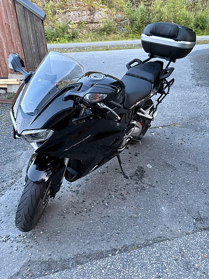 Honda VFR 7 of 11