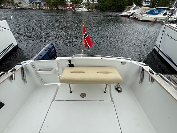 Påkostet Benetau Antares 760 selges 27 of 30