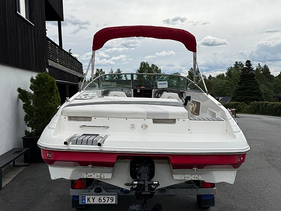 Rinker Captiva 192 til salgs. 135HK bensin 4 of 5
