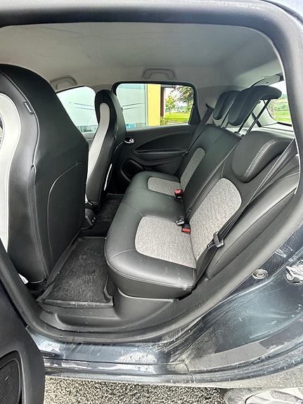 Renault Zoe 6 of 14