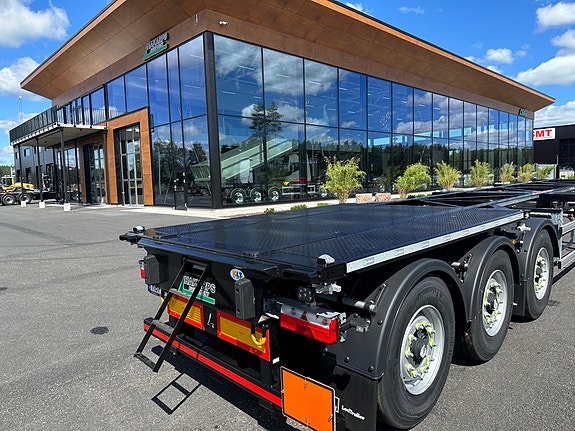 LeciTrailer Containerchassie ADR classification 9 of 12