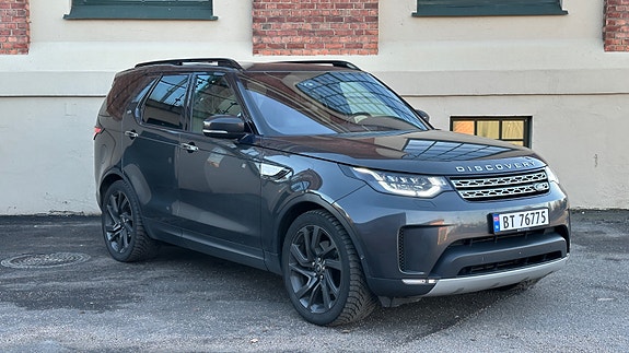 Land Rover Discovery 5 19 of 30