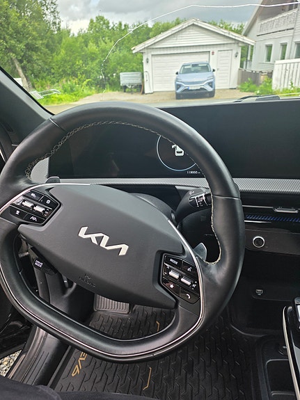 Kia EV6 5 of 5