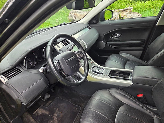 Land Rover Range Rover Evoque 21 of 22