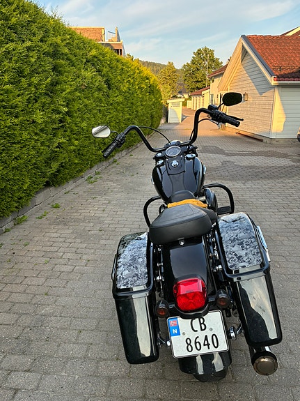 Harley-Davidson Dyna/switchback 3 of 5