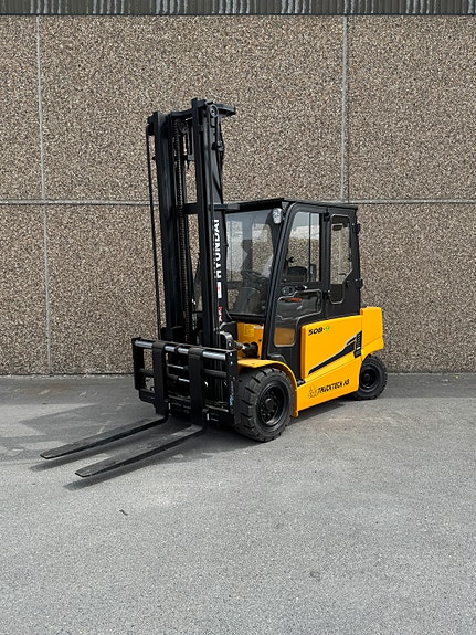Hyundai 5T Elektrisk truck 2 of 12