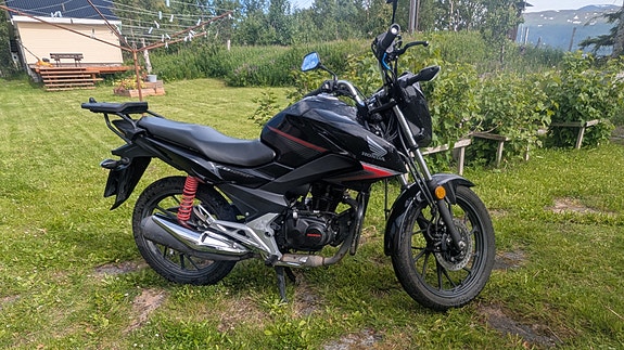 Honda CBF 4 of 5