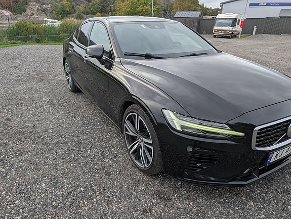 Volvo S60 5 of 6